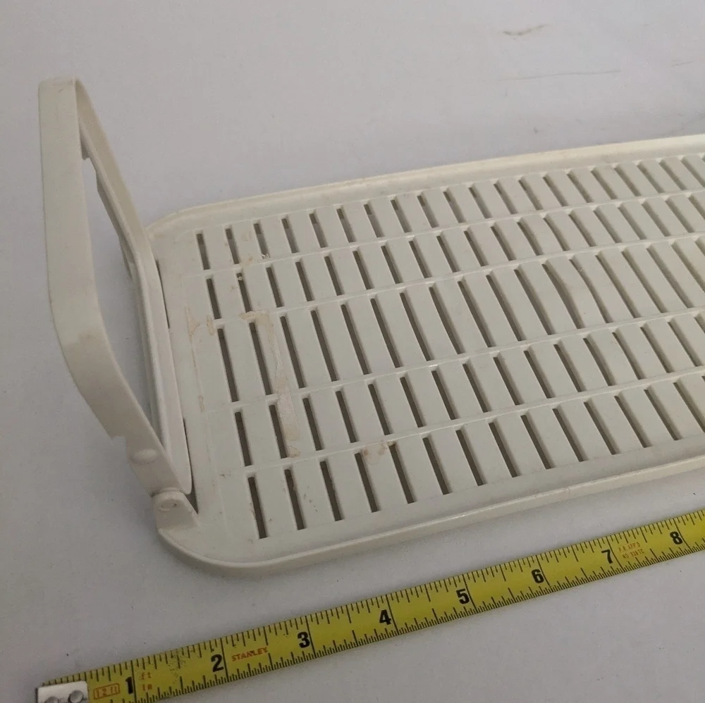 Vintage TUPPERWARE Replacement Vegetable Strainer Keeper Insert Only